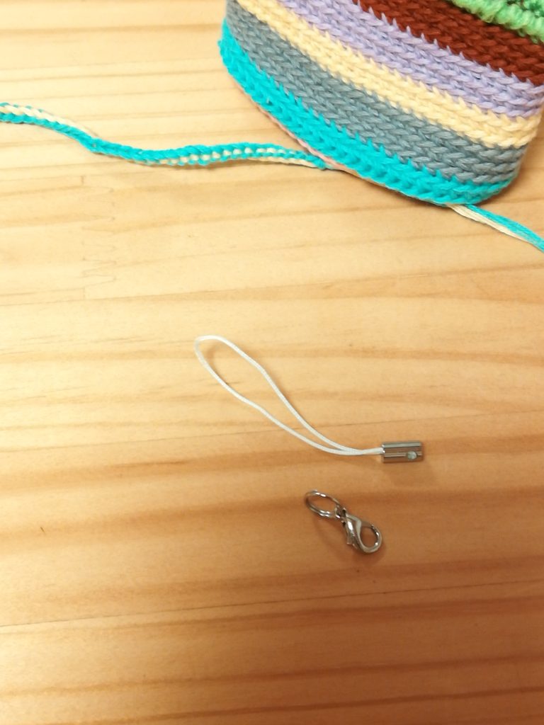 刺繍糸でかぎ針編み「ミニボーダーバック」の作り方 | 手仕事好きの徒然ブログ