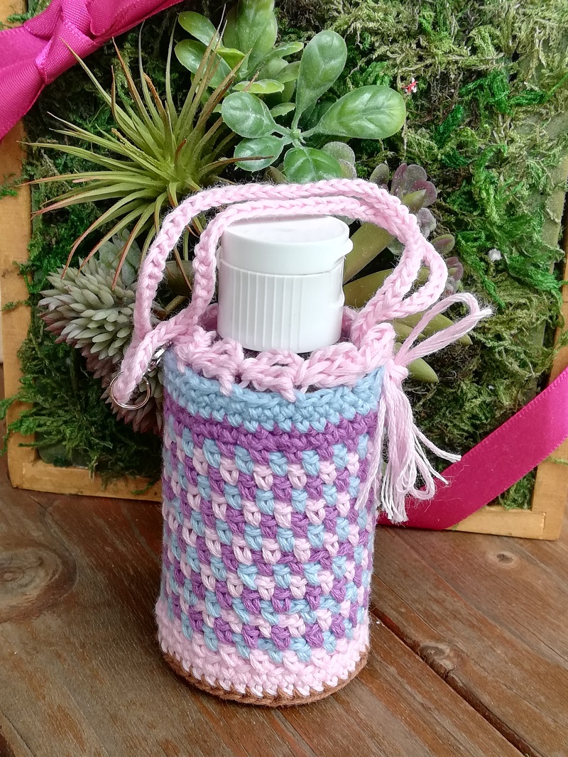 刺繍糸でかぎ針編み「よね編みのハンドジェルケース」の編み方