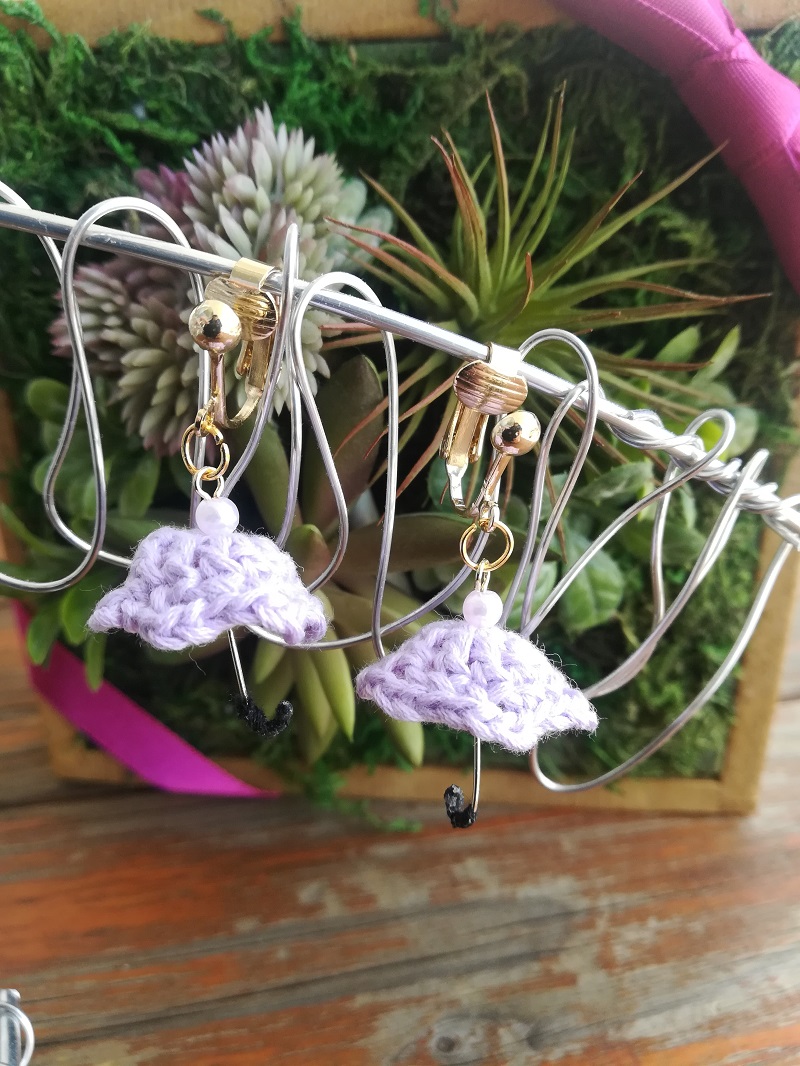 刺繍糸でかぎ針編み「傘のイヤリング」の作り方