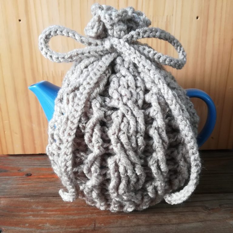 かぎ針編み「ポットカバー(ティーコゼー・ティーコージー)」の編み方 かぎ針編み(無料編み図)｜ハンドメイドレシピ集 【TORUYURI